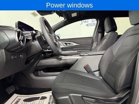 New 2026 Chevrolet Equinox EV LT image 11