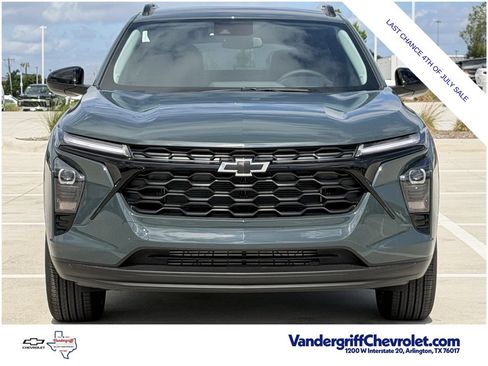 Used 2026 Chevrolet Trax LT w/ Driver Confidence Package FWD image 8
