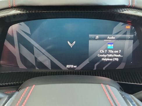 Used 2024 Chevrolet Corvette Z06 RWD image 12