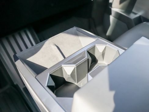 Used 2024 Tesla Cybertruck Cyberbeast image 29