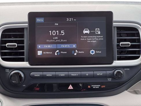 New 2026 Hyundai Venue SEL FWD image 19