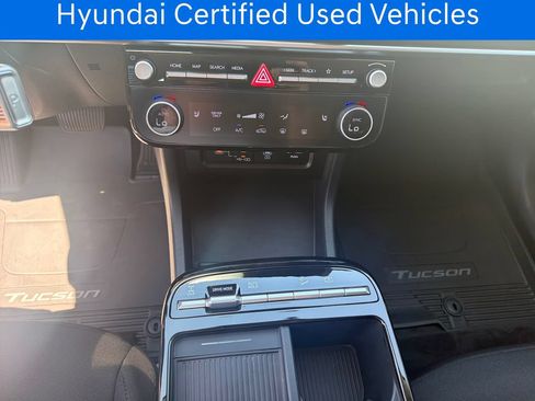 Certified 2025 Hyundai Tucson Blue AWD/4WD image 23