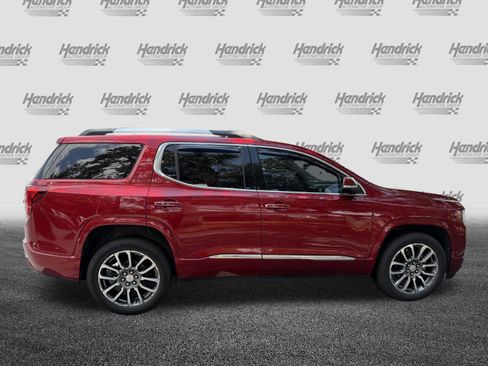 Used 2021 GMC Acadia Denali w/ Denali Technology Package FWD image 10