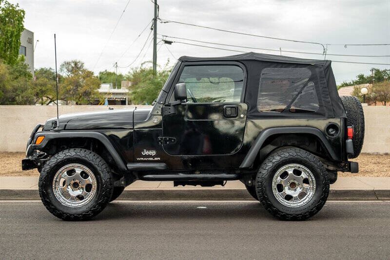 Used 2006 Jeep Wrangler X w/ Tire & Wheel Group (Ecco) AWD/4WD image 2
