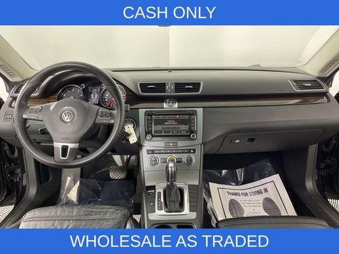 Used 2013 Volkswagen CC Lux image 36