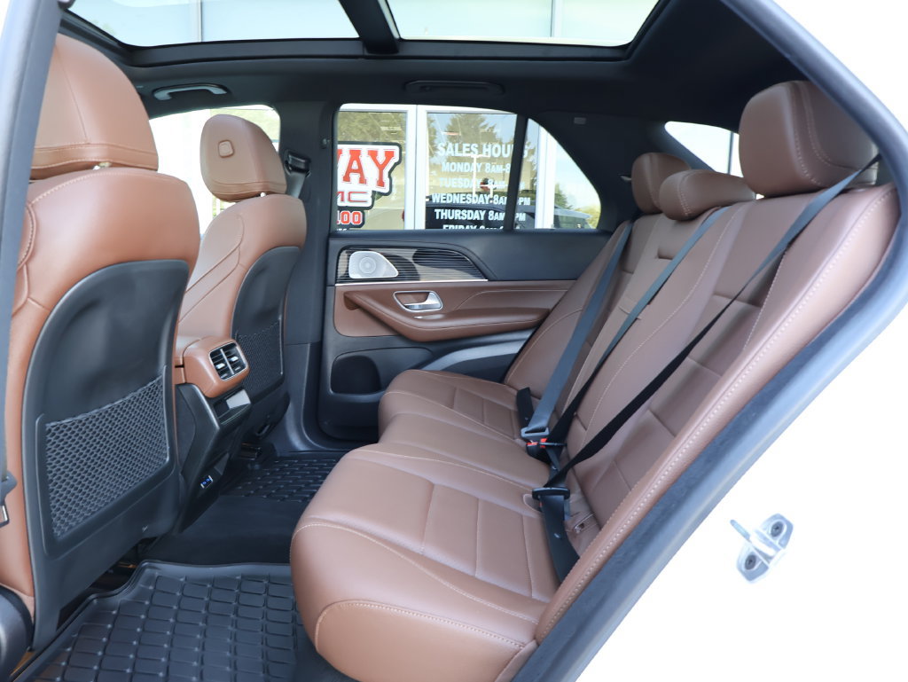 Used 2024 Mercedes-Benz GLE 450 4MATIC image 28