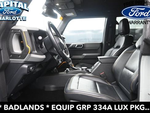 Used 2022 Ford Bronco Badlands AWD/4WD image 11