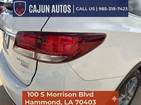 Used 2019 Hyundai Santa Fe XL w/ Cargo Package FWD image 12