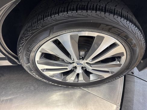 Used 2019 Subaru Ascent Touring w/ Popular Package #2 image 40