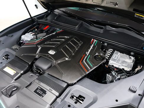 Used 2024 Lamborghini Urus Performante image 62