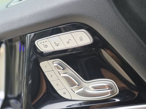 Used 2019 Mercedes-Benz G 550 w/ AMG Line image 15