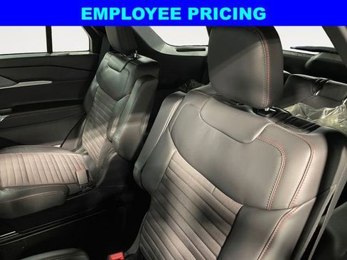 New 2026 Ford Explorer ST-Line w/ ST-Line Street Pack AWD/4WD image 13