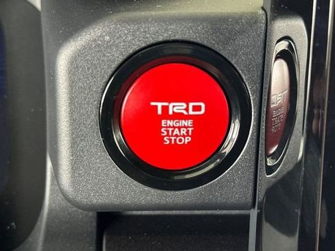 New 2026 Toyota 4Runner 4WD image 23
