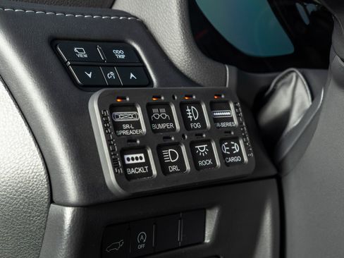 Used 2024 Lexus LX 600 F Sport AWD/4WD image 76