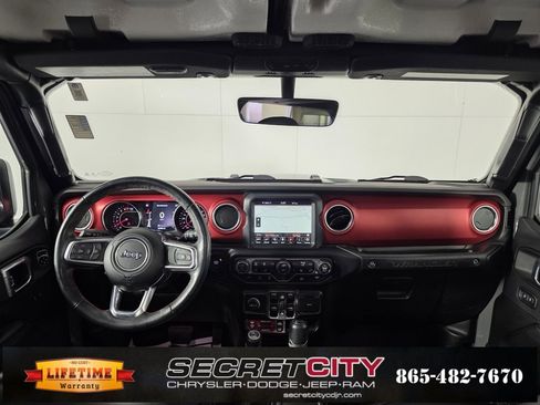 Used 2022 Jeep Wrangler Unlimited Rubicon w/ Dual Top Group image 28
