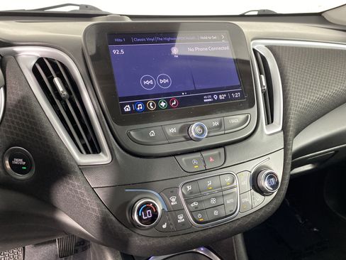 Used 2023 Chevrolet Malibu LT FWD image 27