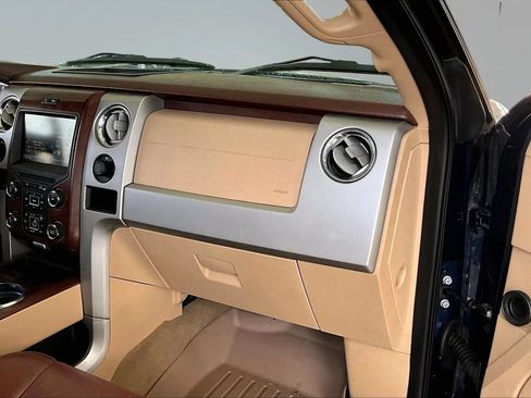 Used 2014 Ford F150 King Ranch w/ King Ranch Luxury Package AWD/4WD image 24