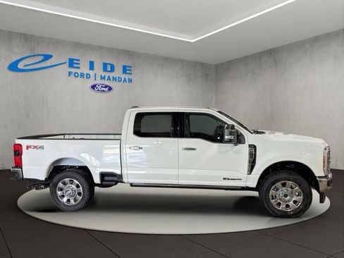 New 2026 Ford F250 Lariat w/ Lariat Ultimate Package AWD/4WD image 16