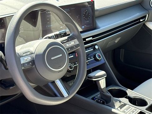 Certified 2025 Hyundai Sonata SE image 16