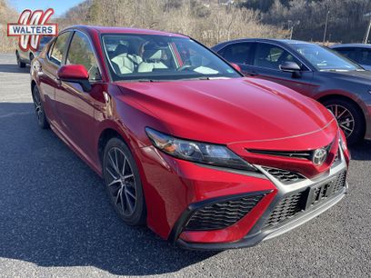 Used 2021 Toyota Camry SE