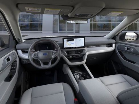 New 2025 Ford Explorer Active w/ Active Comfort Package image 12