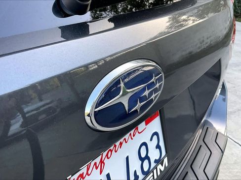 Used 2023 Subaru Forester Limited image 29