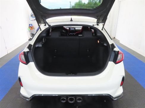 Used 2023 Honda Civic Type R image 12
