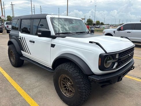 Used 2025 Ford Bronco Badlands AWD/4WD image 7