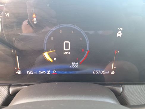 Used 2025 Chevrolet TrailBlazer LT AWD/4WD image 22