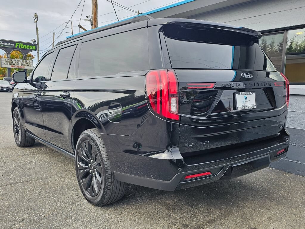 Used 2025 Ford Expedition Max Platinum w/ Stealth Appearance Package AWD/4WD image 3
