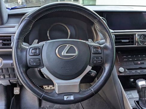 Used 2018 Lexus IS 350 F Sport image 13