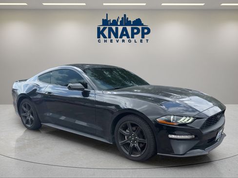 Used 2019 Ford Mustang Coupe w/ Black Accent Package RWD image 7