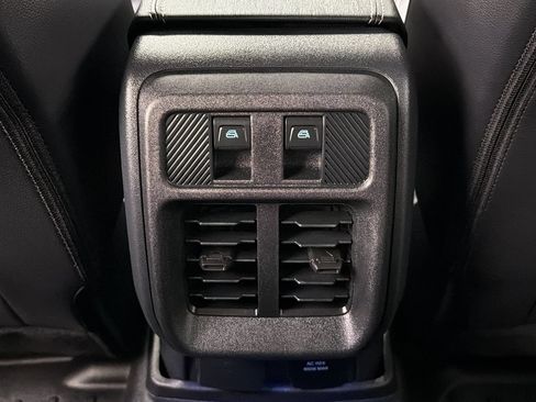 Used 2025 Ford Bronco Outer Banks AWD/4WD image 35