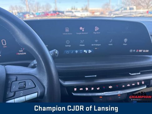 Used 2024 Cadillac XT4 Premium Luxury FWD image 31