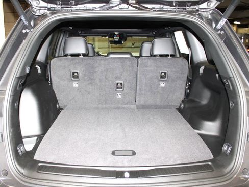 New 2025 Jeep Grand Cherokee Limited w/ Luxury Tech Group II image 35