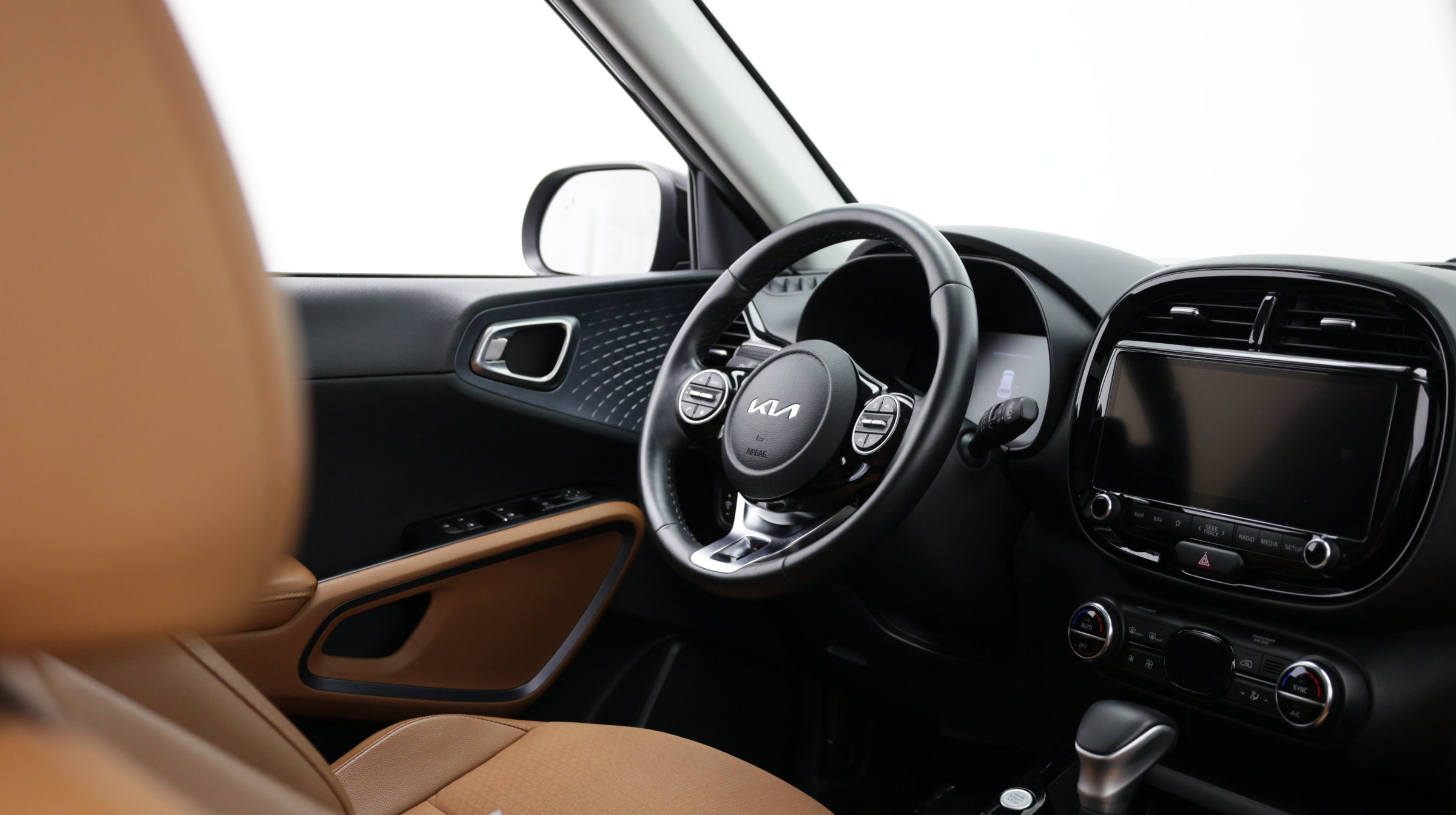 Used 2024 Kia Soul EX w/ Option Group 015 FWD image 42