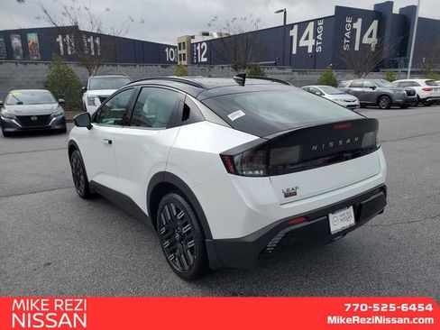 New 2026 Nissan Leaf Platinum+ w/ Cargo Package (Platinum+) image 4