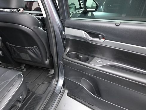 Used 2025 Hyundai Palisade SEL FWD image 15
