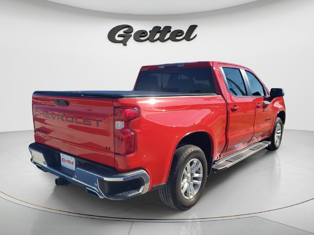 Used 2021 Chevrolet Silverado 1500 LT AWD/4WD image 3