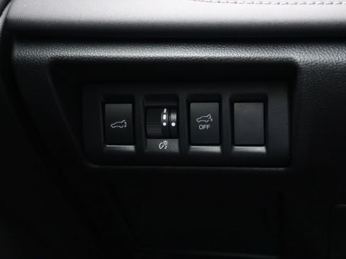 Used 2024 Subaru Outback Limited image 40