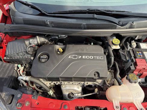 Used 2018 Chevrolet Spark LT FWD image 21