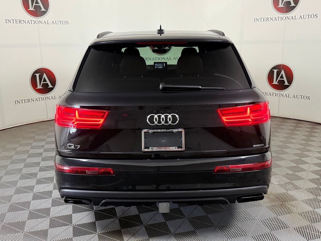 Used 2019 Audi Q7 3.0T Premium Plus AWD/4WD image 5