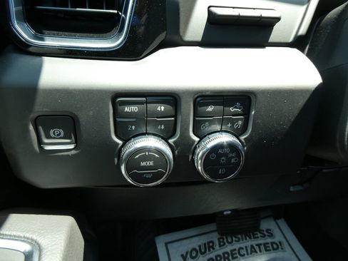 New 2026 GMC Sierra 2500 Denali w/ Denali Reserve Package AWD/4WD image 23