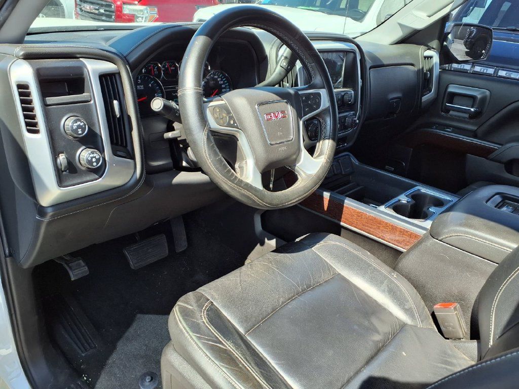 Used 2018 GMC Sierra 1500 SLT w/ SLT Premium Package AWD/4WD image 4