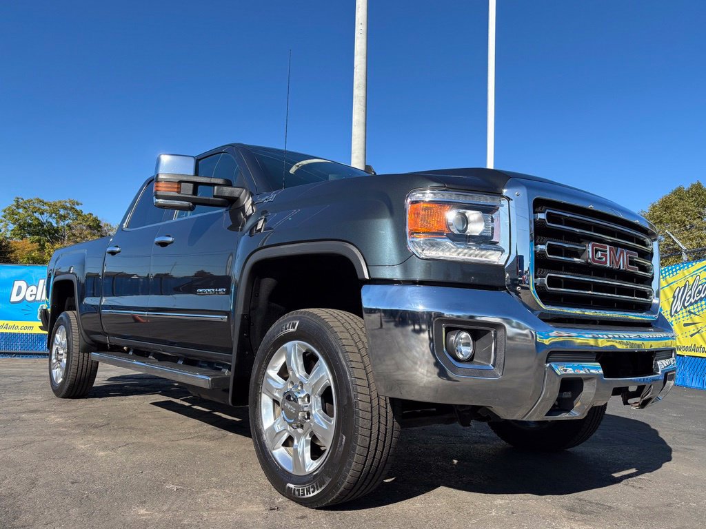 Used 2017 GMC Sierra 2500 SLT w/ Suspension Package, Off-Road AWD/4WD image 36
