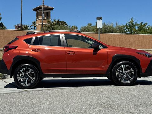 Used 2024 Subaru Crosstrek 2.0i Premium AWD/4WD image 3