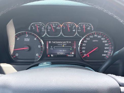 Used 2015 GMC Yukon XL SLT w/ Open Road Package AWD/4WD image 8