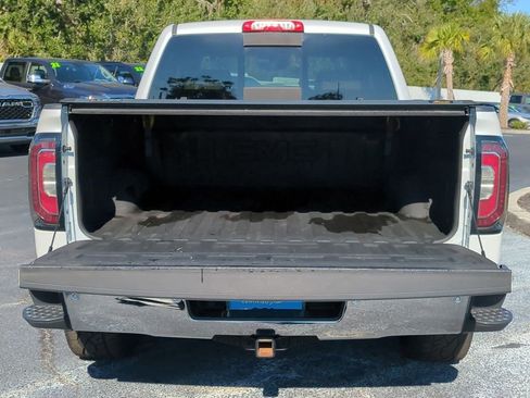 Used 2018 GMC Sierra 1500 SLT image 13