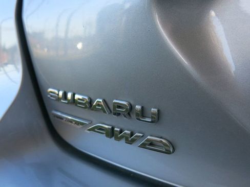 Used 2024 Subaru Crosstrek 2.5i Limited image 9