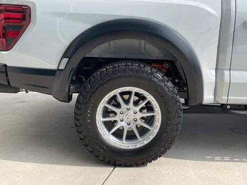Used 2024 Ford F150 Raptor AWD/4WD image 8